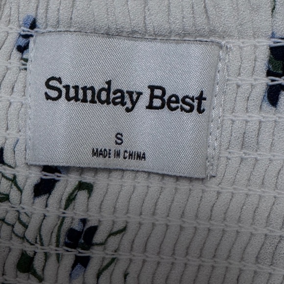 SUNDAY BEST Floral White Slit Dress in size Small - Picture 11 of 13